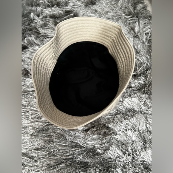 Prada Bucket Hat - Picture 5 of 6